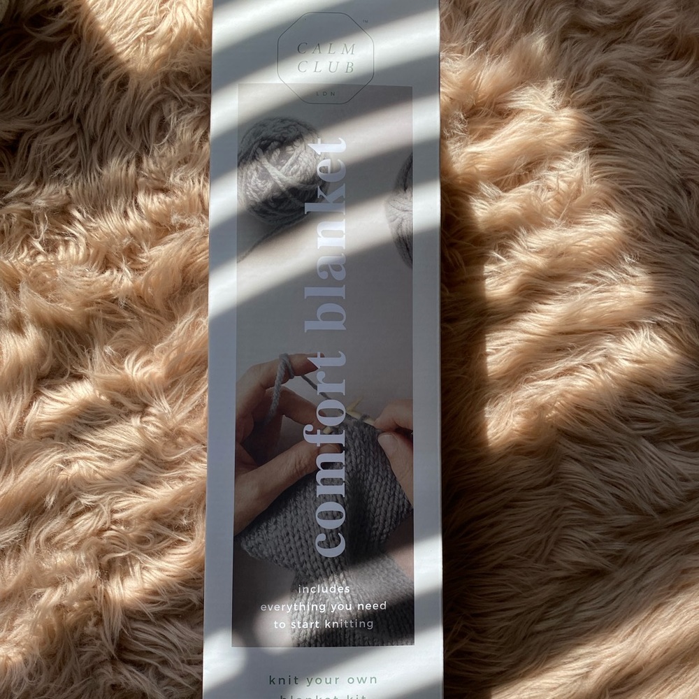 Calm Club- Comfort Blanket Knit Kit